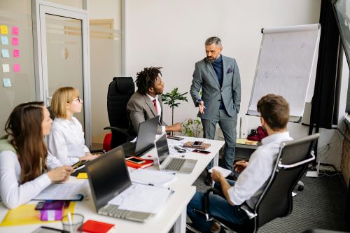 How should a club structure financing of capital expenditures?